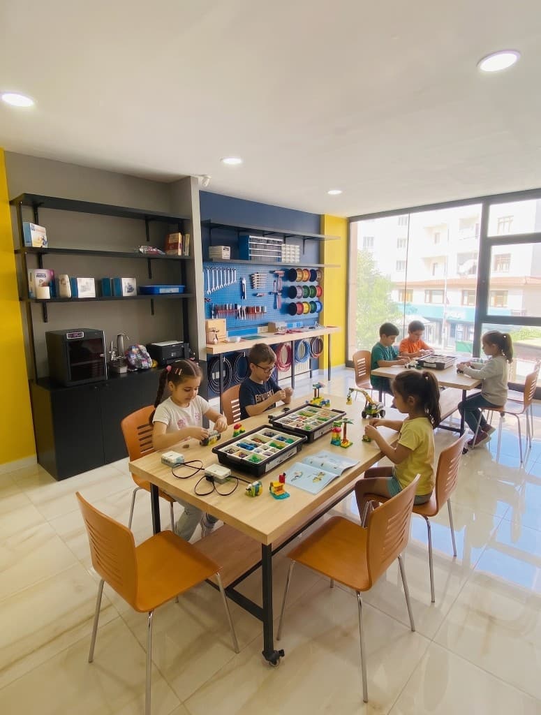 Maker216 küçük yaş maker etkinliği